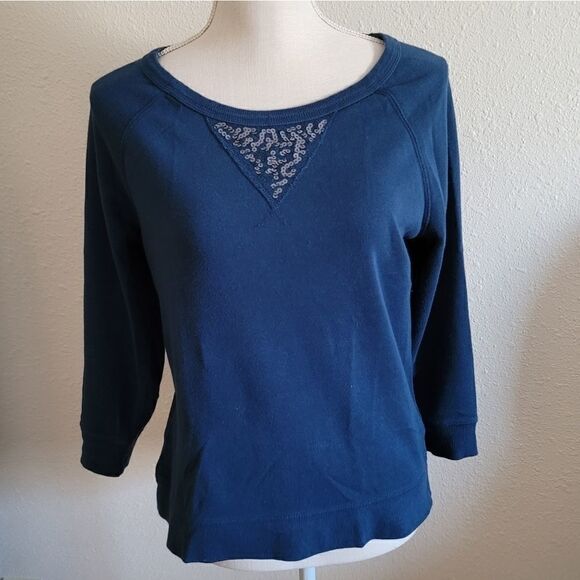 COPY - Comfortable casual faux v neck sequin pull… - Picture 4 of 5